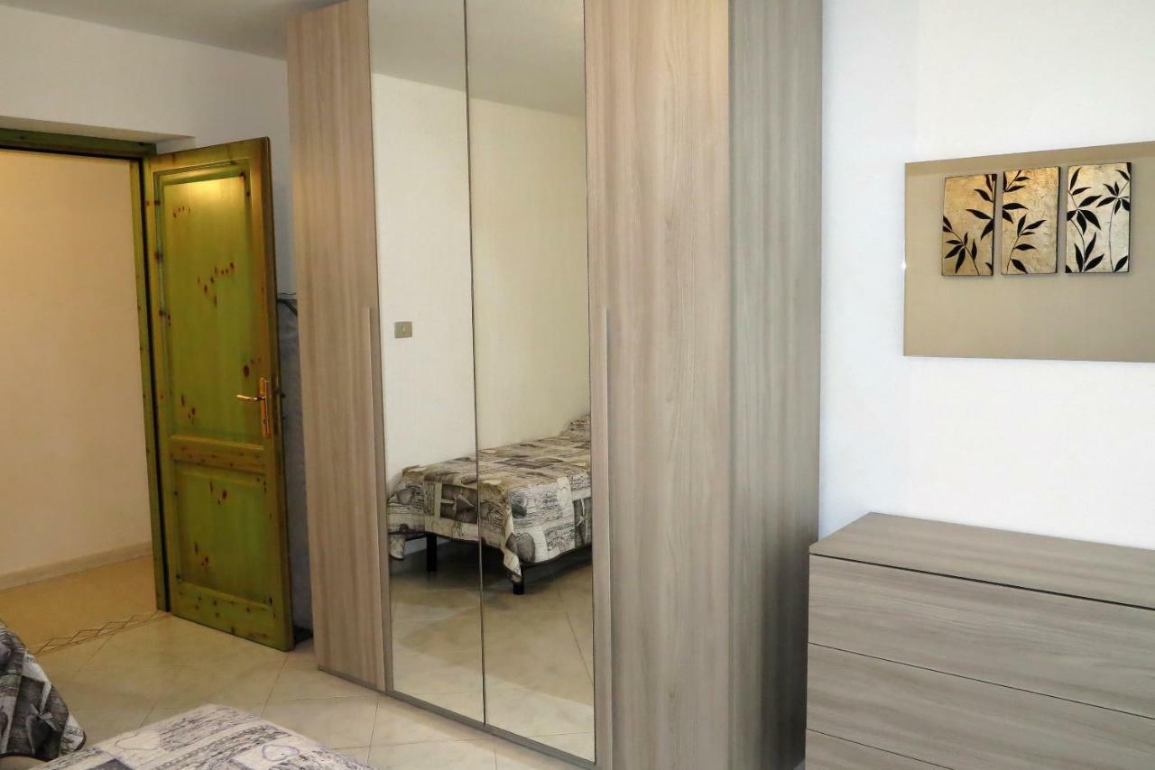 卡拉古诺内Yellowhouse公寓 外观 照片